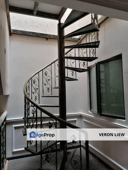 FREEHOLD 2.5 TERRACED FOR SALE, Selangor, Batu 9th Cheras