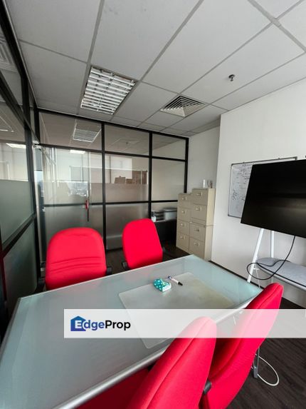 Office/1 Room/WTR 6000/1200 SQFT/Partially Furnished/Menara Suezap/KL Gateway/Kuala Lumpur, Kuala Lumpur, Pantai