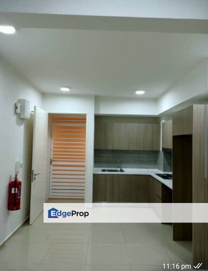WTR/Gravit8 Nordica/637 SQFT/Partially Furnished/1,450, Selangor, Klang