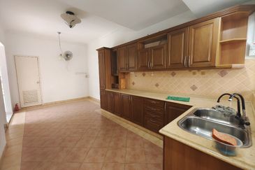 Berkeley, Ara Damansara