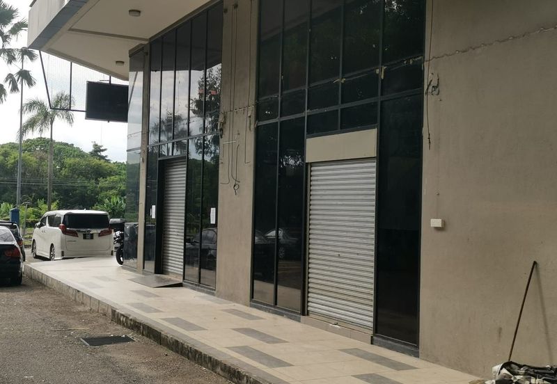 Pusat Perdagangan Seri Kembangan