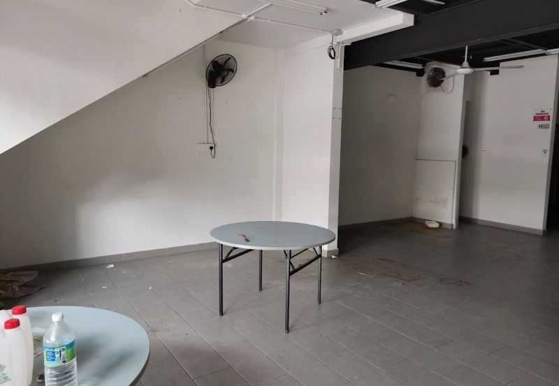 Pusat Perdagangan Seri Kembangan