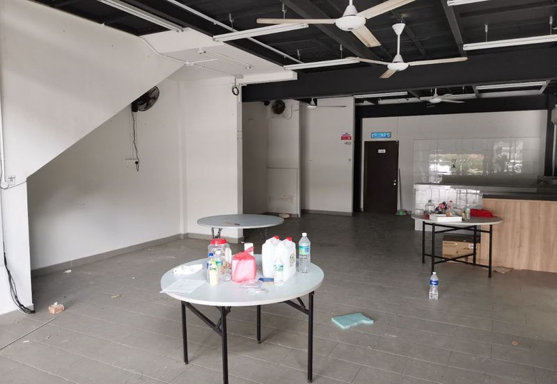 Pusat Perdagangan Seri Kembangan