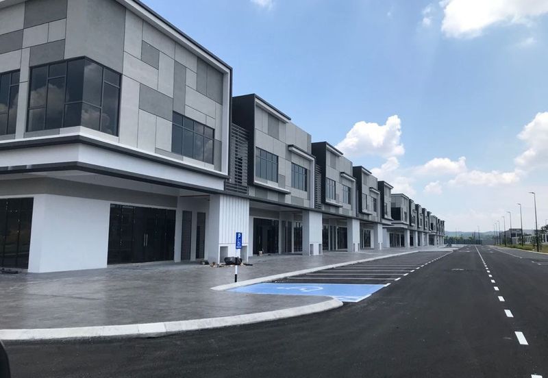 SALE/PUNCAK ALAM/26X80/RM1.7MIL