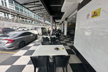 Corner Shop/WTR 16k/Seri Kembangan