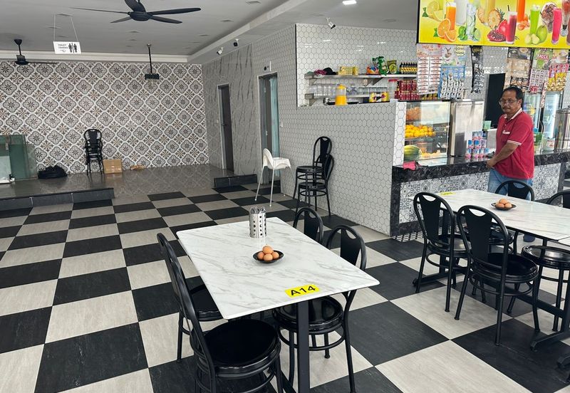 Corner Shop/WTR 16k/Seri Kembangan