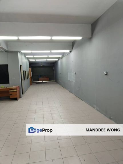 Shop Lot 1st Floor /WTR 1600/Bandar Teknologi Kajang, Selangor, Semenyih