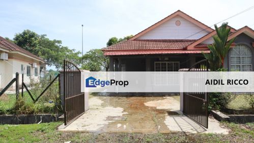 UNTUK DIJUAL SEPANG PUTRA BANGLO SATU TINGKAT DEKAT TANJONG SEPAT, 1KM KE PANTAI RENOVATED, SEPANG SELANGOR, Selangor, Tanjong Sepat