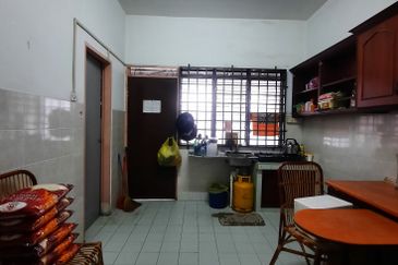 TAMAN DESA MANJUNG RAYA