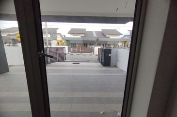 TAMAN BOTANIKA RESIDENCE, SITIAWAN