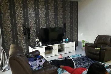 TAMAN SEJATI SURIA, SITIAWAN