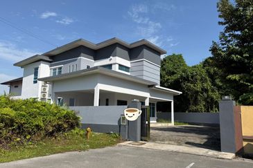 Bungalow at Jalan Kung Phin For Sale