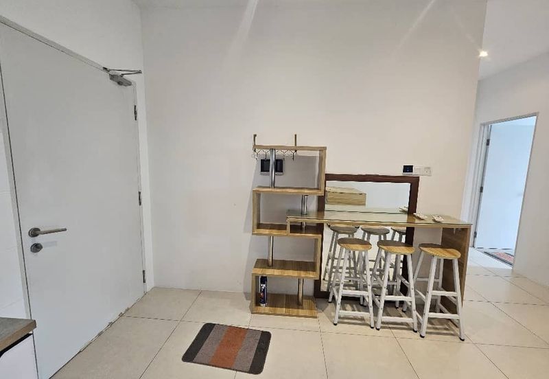 Royal Richmond Gold Condominium