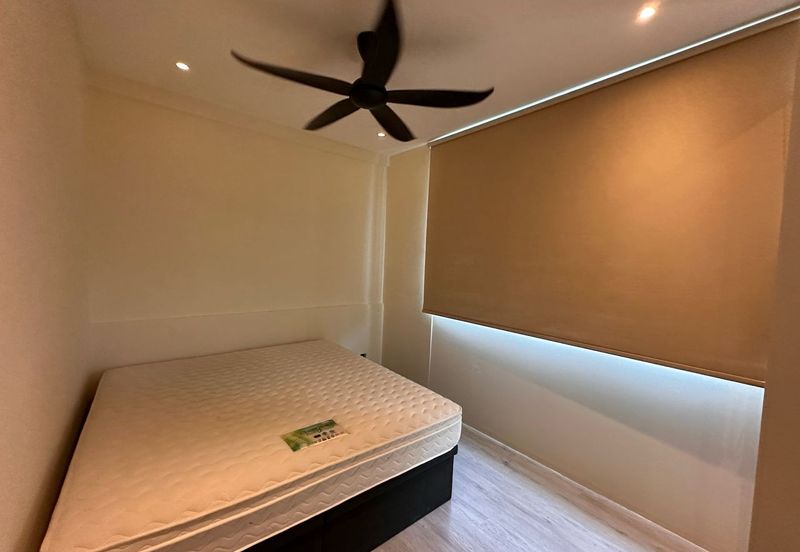 Royal Richmond Gold Condominium