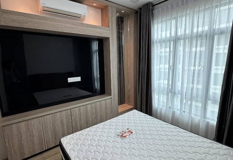 Sapphire On The Park