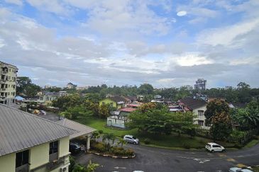 Floridale Condominium