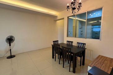 SkyVilla Condominium