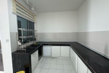 Residensi Bintawa Riverfront