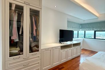 Rivervale Condominium