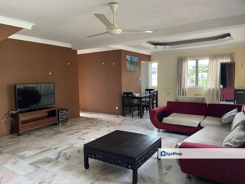 Central Court 4 Bedroom Unit For Sale, Sarawak, Kuching