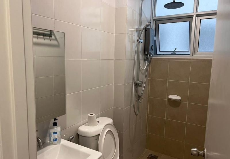 Residensi Bintawa Riverfront