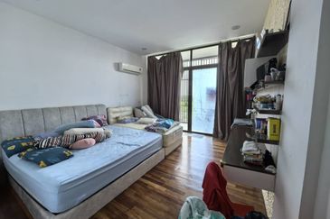 The Orchard Residences