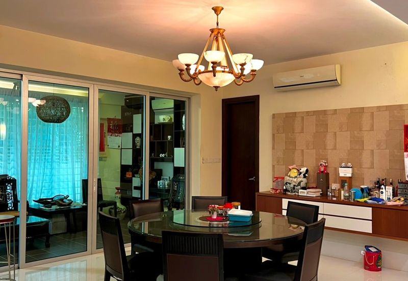 Uplands Residence Three Storey Semi-D For Sale