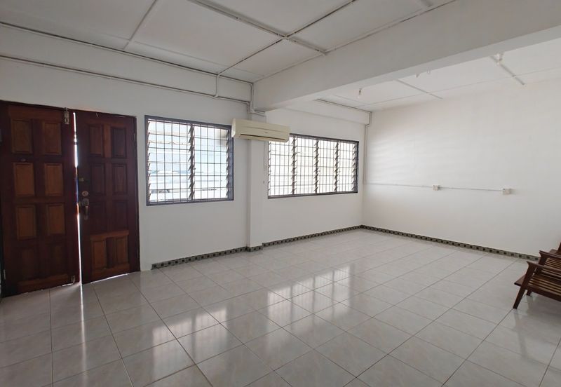 Double Storey Terrace Intermediate For Sale