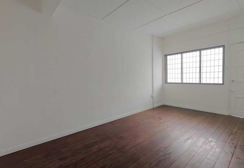 Double Storey Terrace Intermediate For Sale