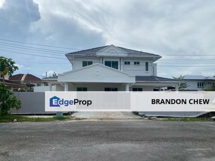 2 storey terrace corner house @ stapok, Sarawak, Kuching