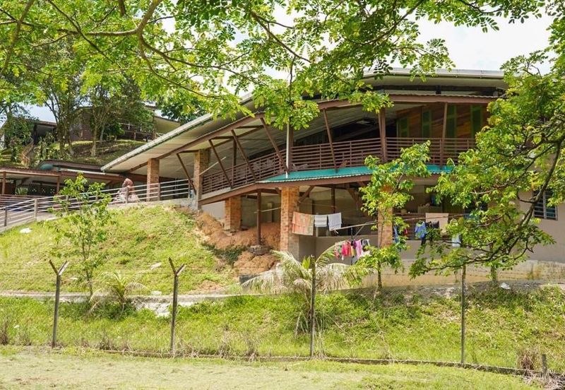 Bungalow retreat centre @ skuduk serian