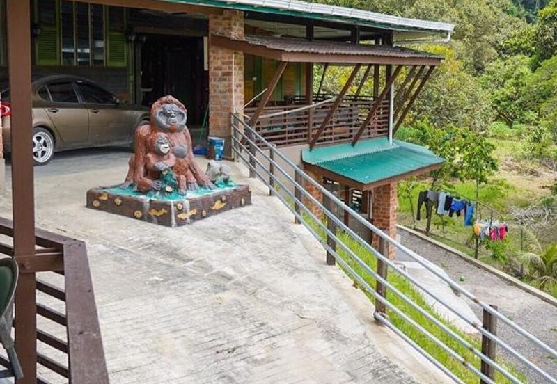 Bungalow retreat centre @ skuduk serian