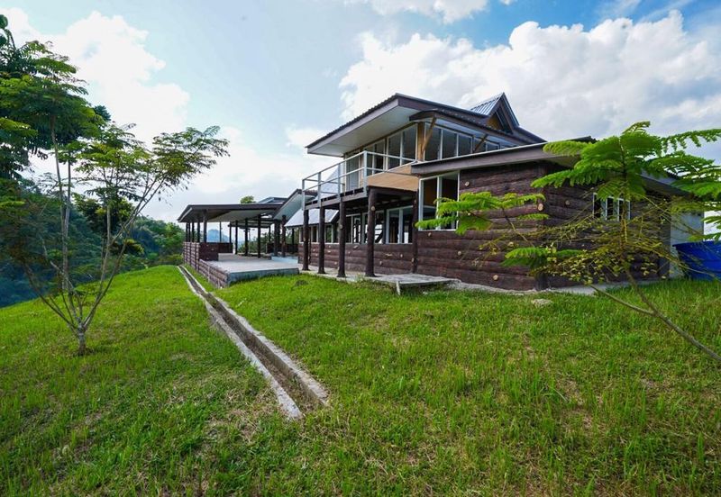 Bungalow retreat centre @ skuduk serian