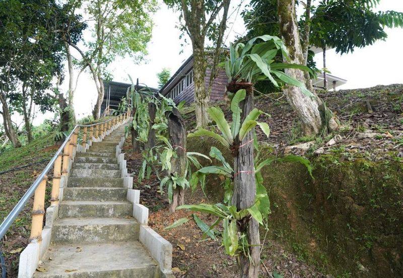 Bungalow retreat centre @ skuduk serian