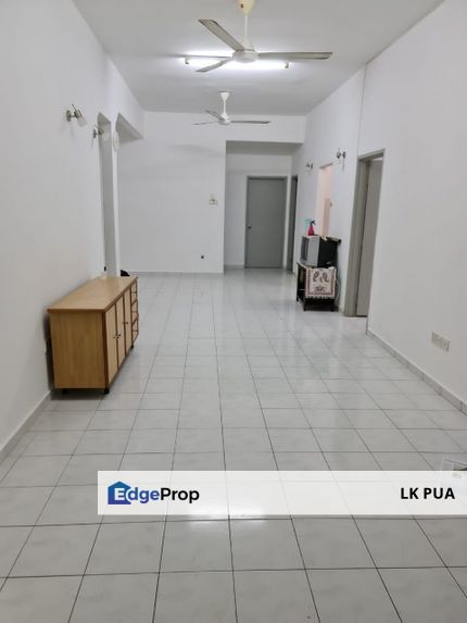 Seremban 2 Central Park ground floor town house for sales, Negeri Sembilan, Seremban