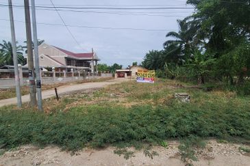 0.5 acres agriculture Land, Facing main road Jalan Tanjung Karang, For Sales