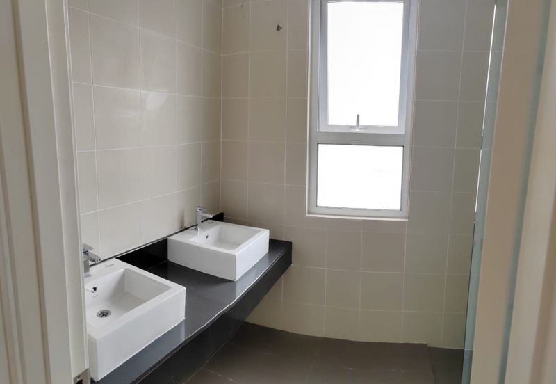 TAMAN BUKIT CHEMARA(CHEMARA HILL)