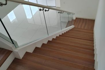 TAMAN BUKIT CHEMARA(CHEMARA HILL)