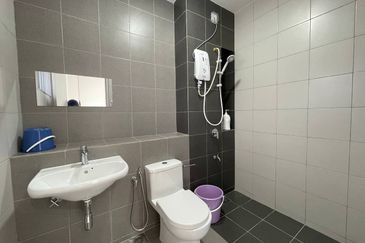 Anggun @ Bandar Ainsdale