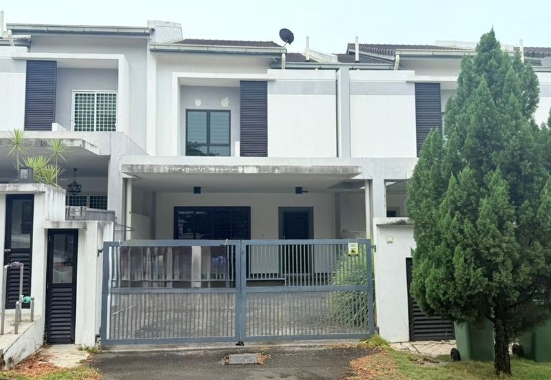 Laman Delfina @ Nilai Impian