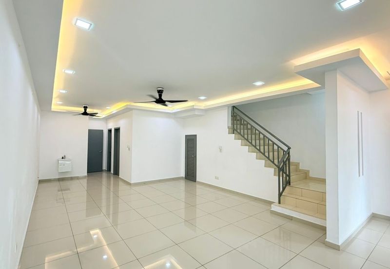 Laman Delfina @ Nilai Impian