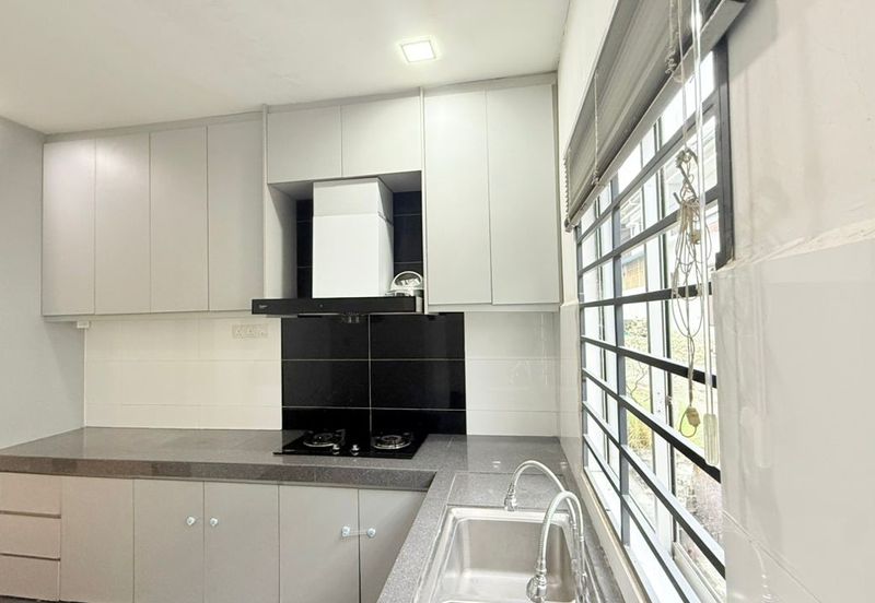 Laman Delfina @ Nilai Impian