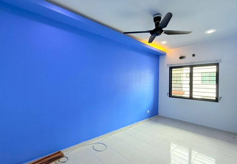 Laman Delfina @ Nilai Impian