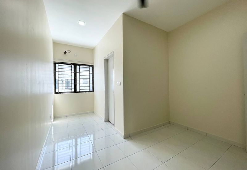 Laman Delfina @ Nilai Impian