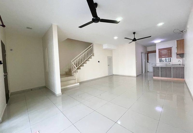 Laman Delfina @ Nilai Impian