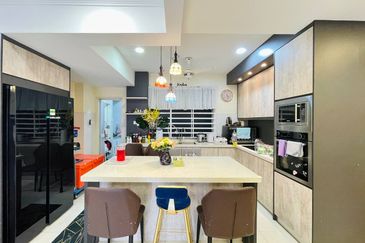 GARDEN VILLA APARTMENT (LAMAN VILLA)