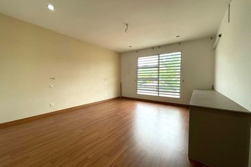 Laman Bakawali @ Kota Seriemas