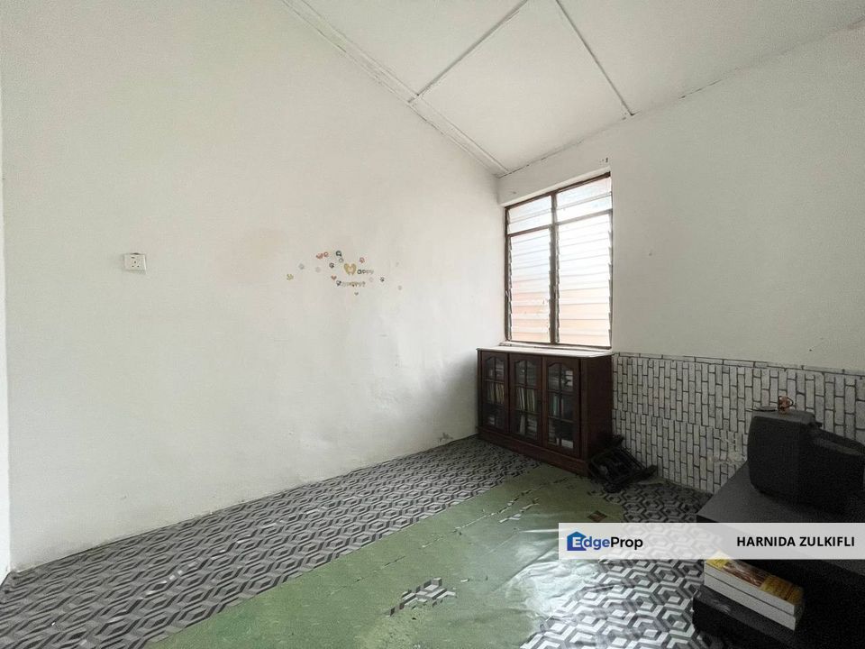SINGLE STOREY TERRACE TAMAN KELAB TUANKU, MAMBAU FOR SALE, Negeri Sembilan, Seremban