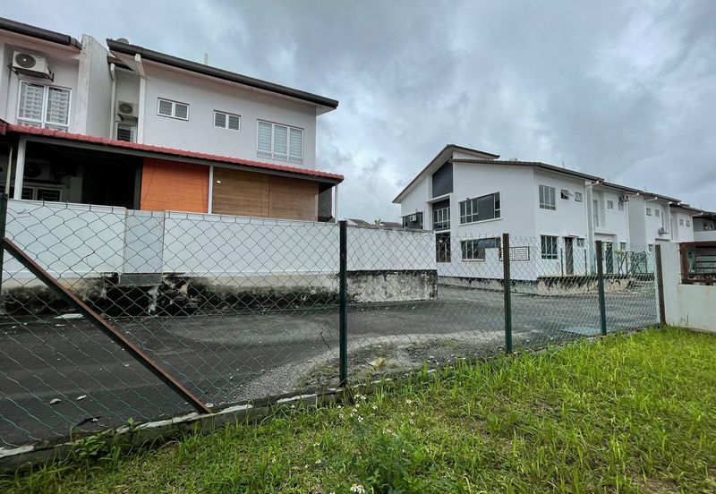 BANDAR AINSDALE FASA 2(SEGAR)