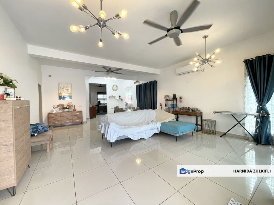 CORNER LOT DOUBLE STOREY SAUJANA TROPIKA S2 HEIGHTS, SEREMBAN 2 FOR SALE, Negeri Sembilan, Seremban